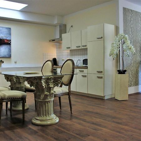 Aparthotel Scheuer Гюрт Екстер'єр фото