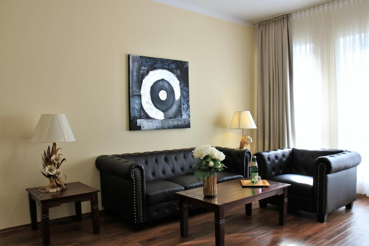Aparthotel Scheuer Гюрт Екстер'єр фото