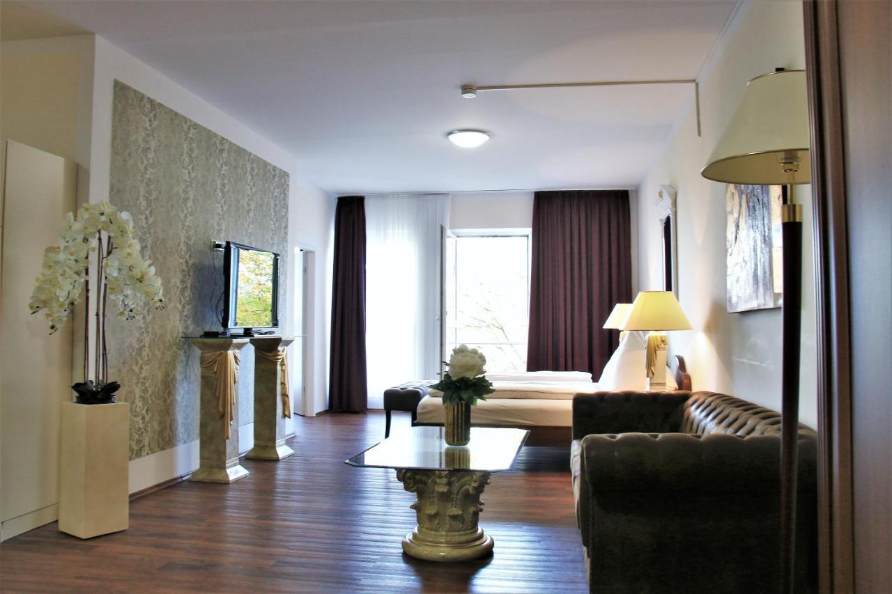 Aparthotel Scheuer Гюрт Екстер'єр фото