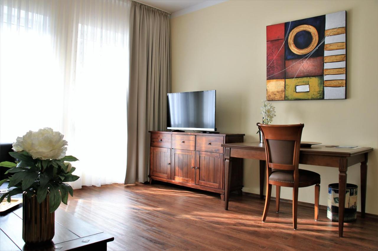 Aparthotel Scheuer Гюрт Екстер'єр фото